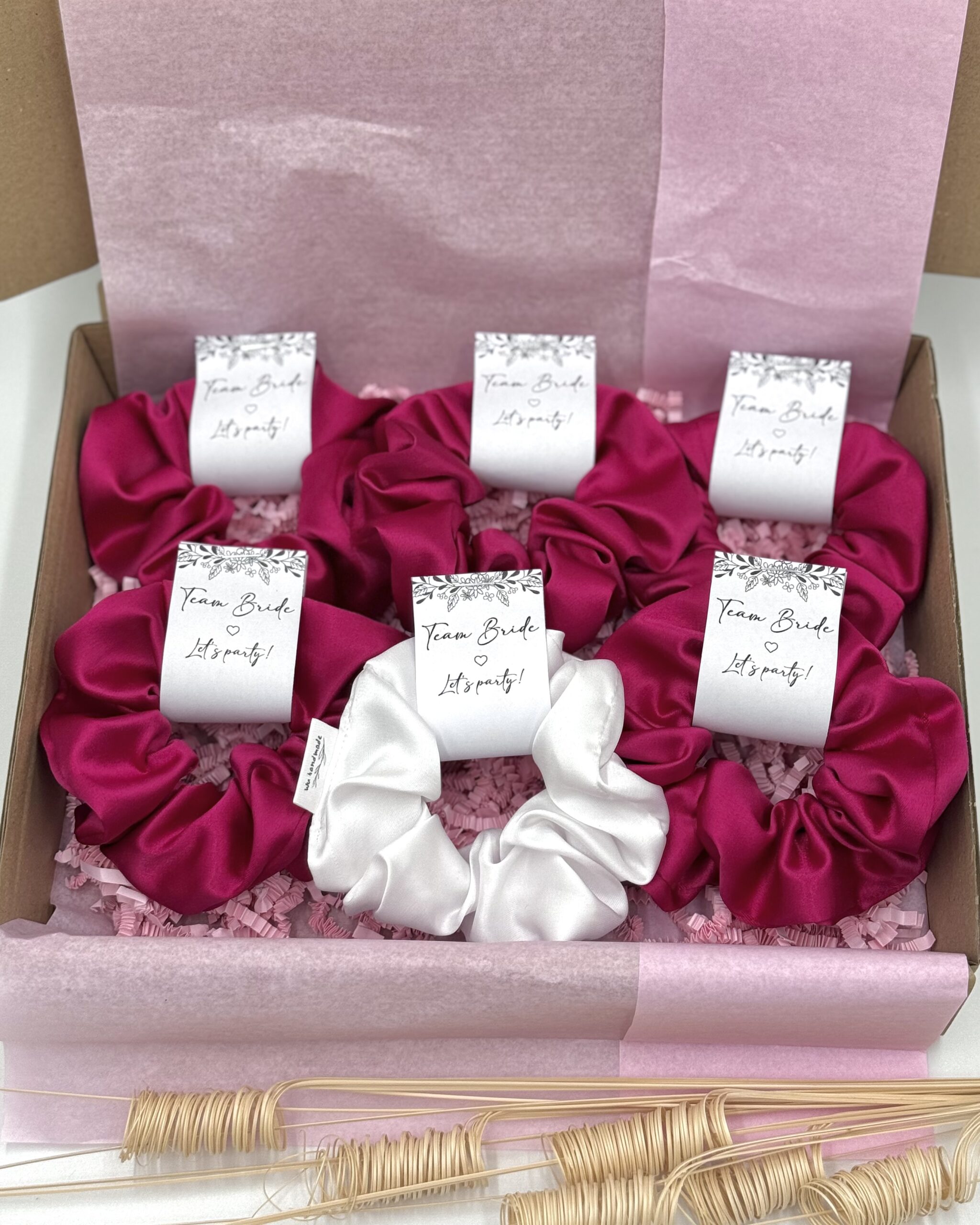 Scrunchie personalizowana 1szt. Fuksja