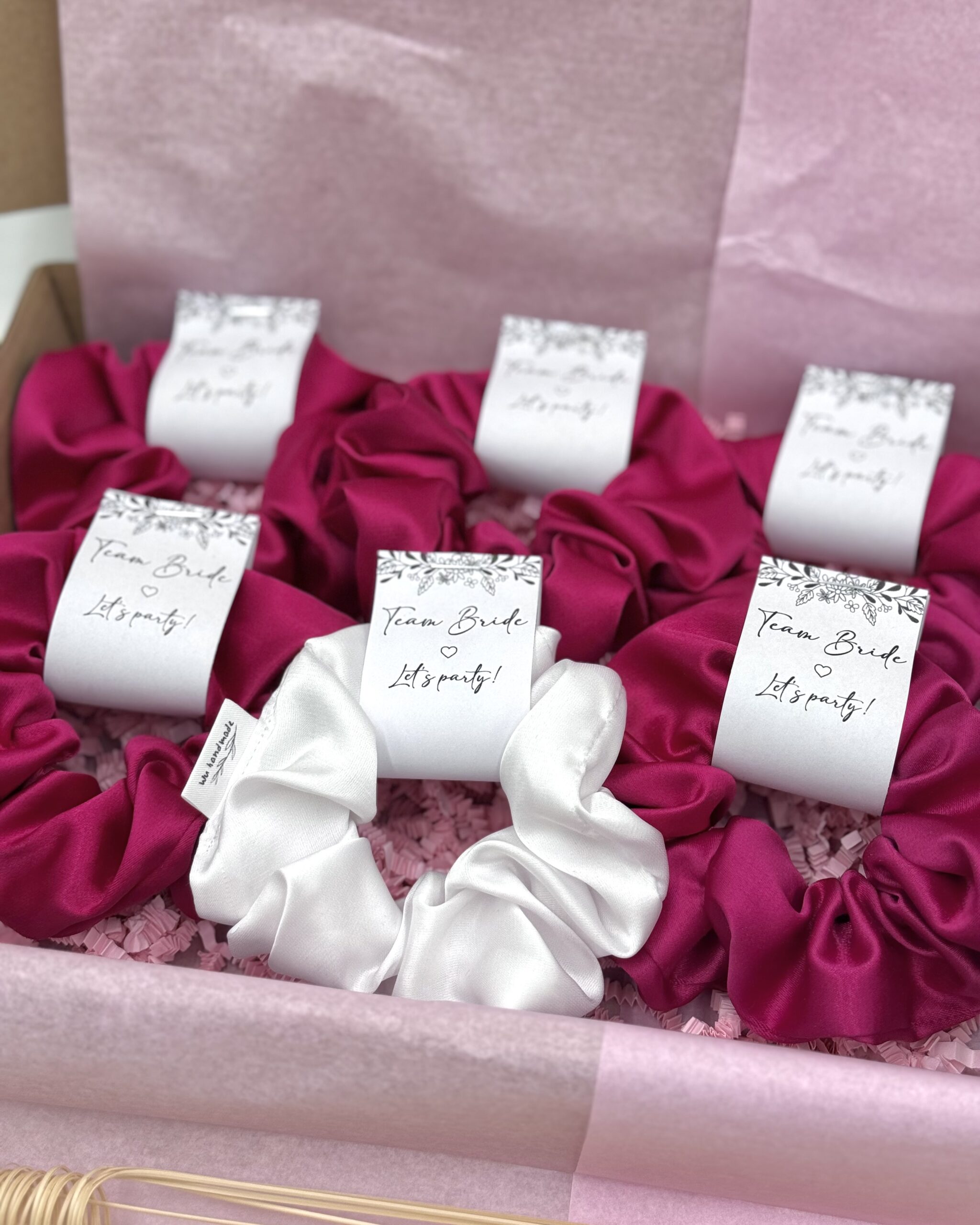 Scrunchie personalizowana 1szt. Fuksja - obrazek 2